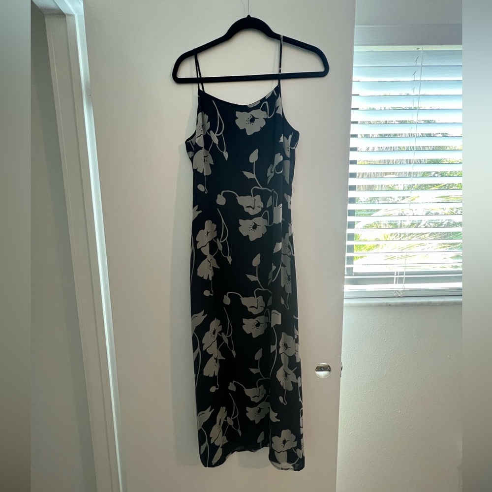 INC 90’s vintage floral maxi dress.
